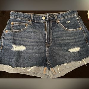 No boundary jean shorts size 11 regular